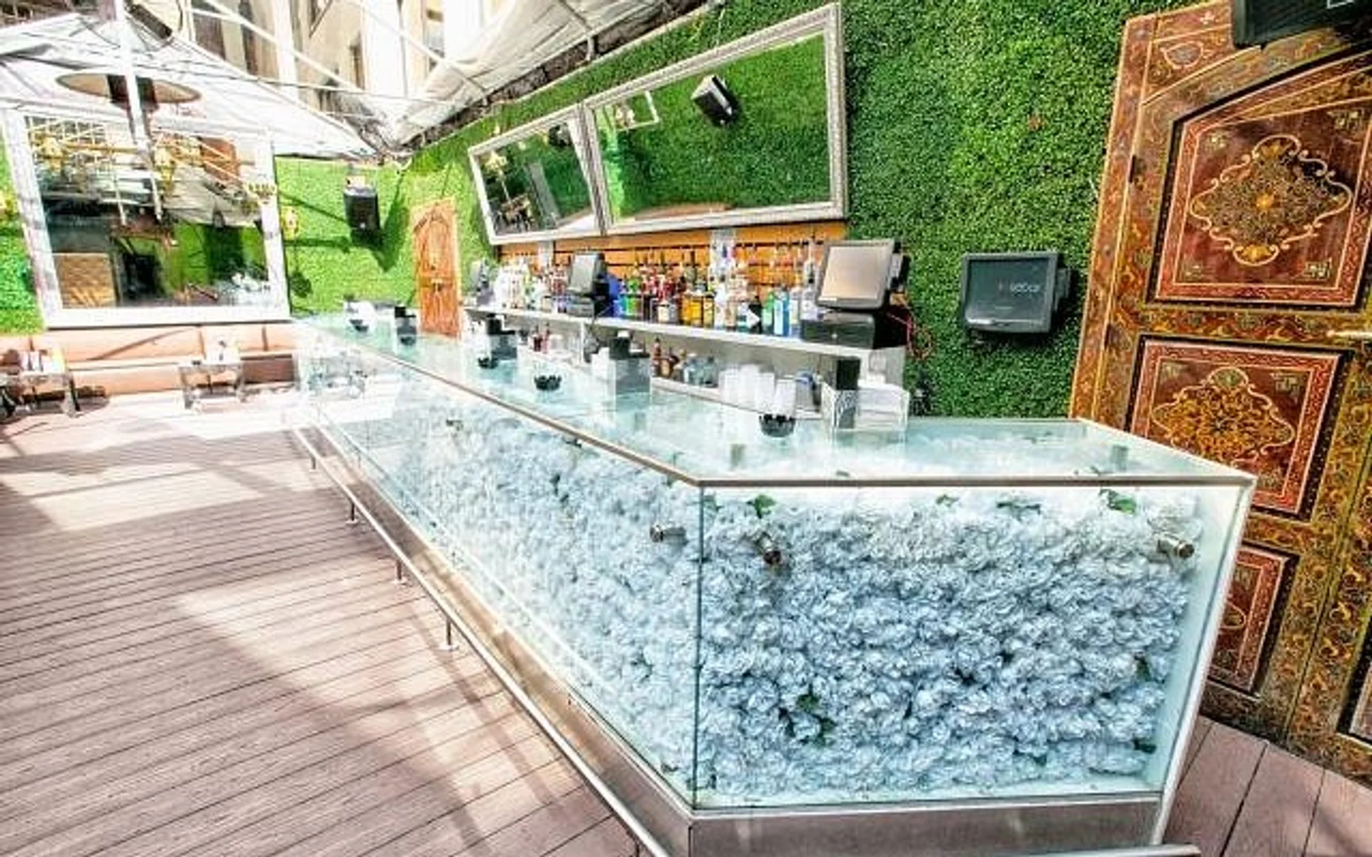Rosebar Lounge