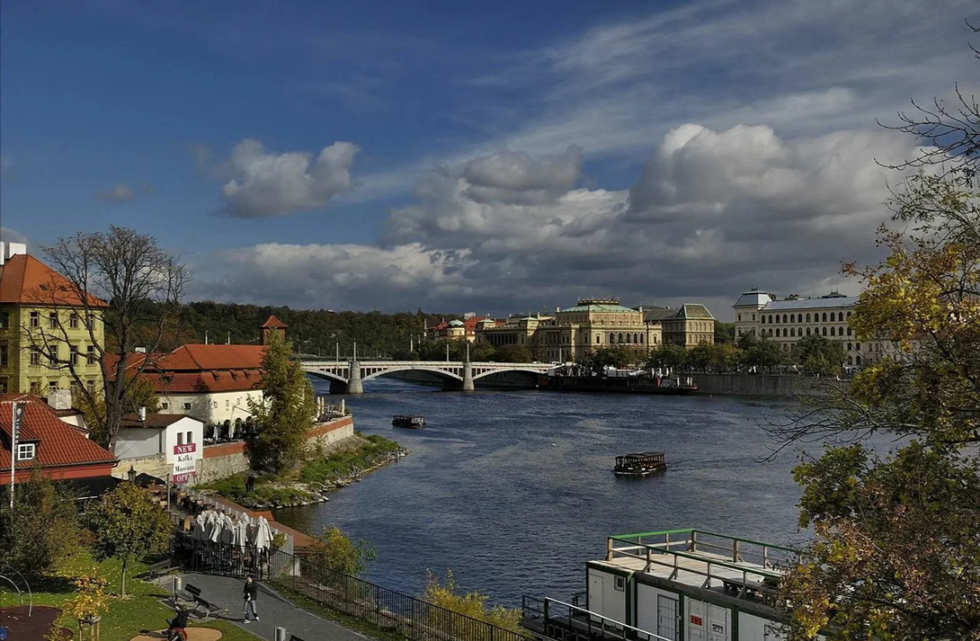 Kampa Island
