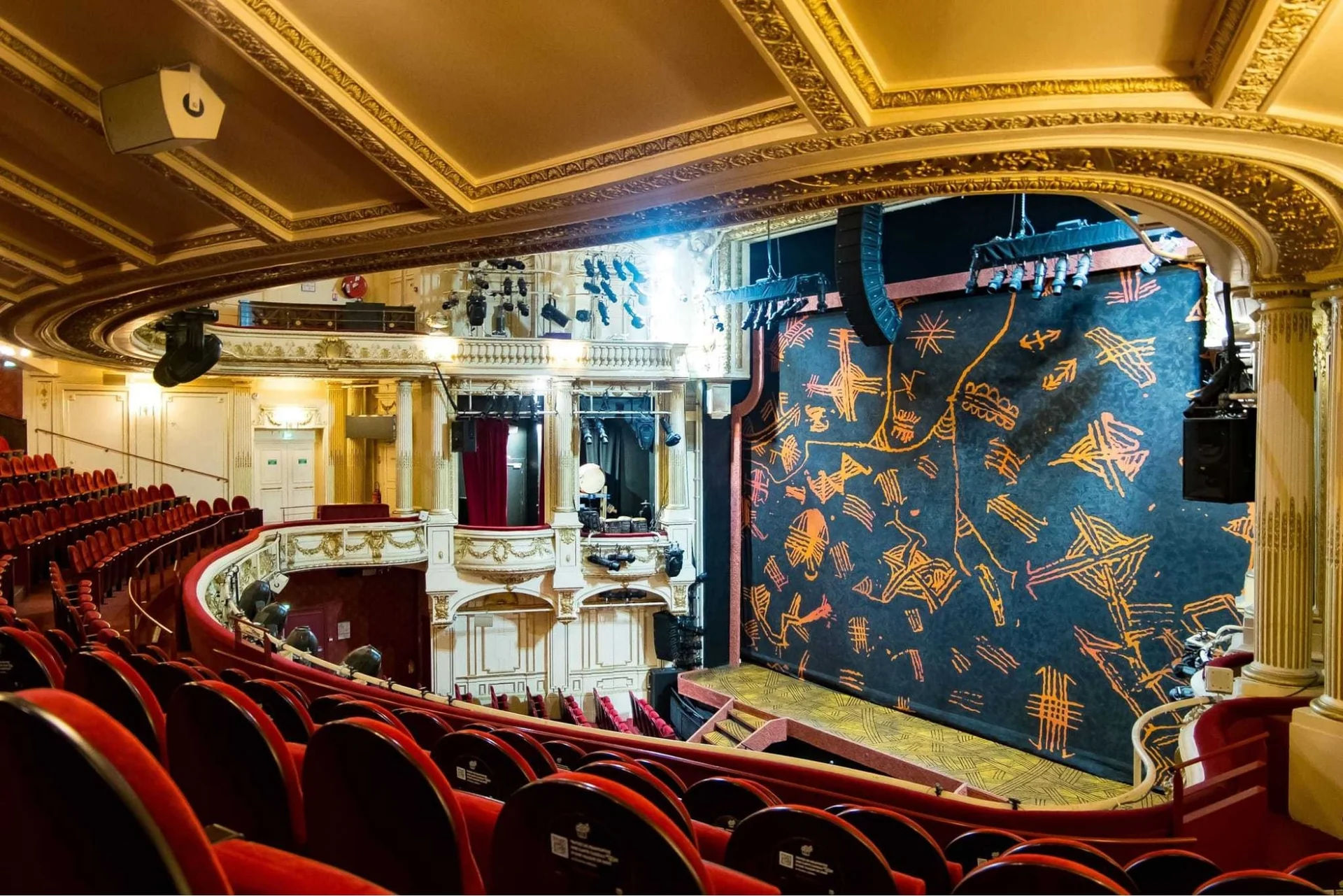 Théâtre Mogador