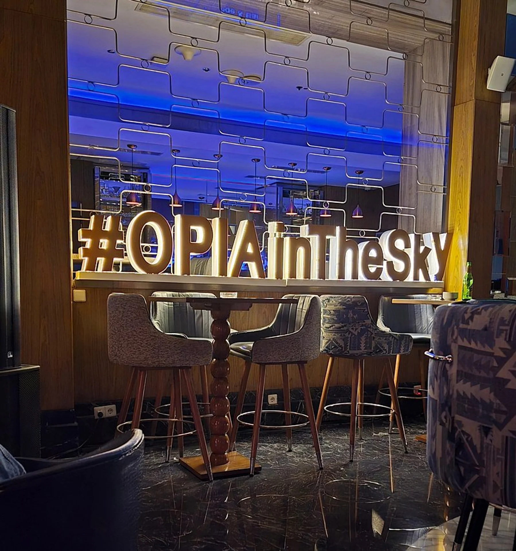 OPIA Lounge & Bar