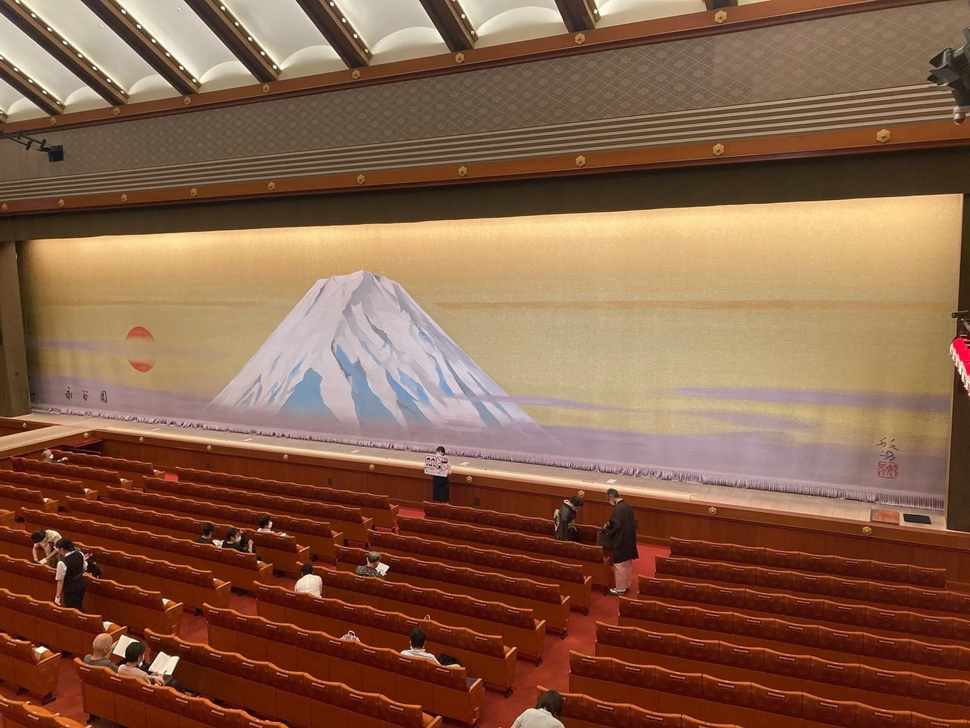 Kabukiza Theater