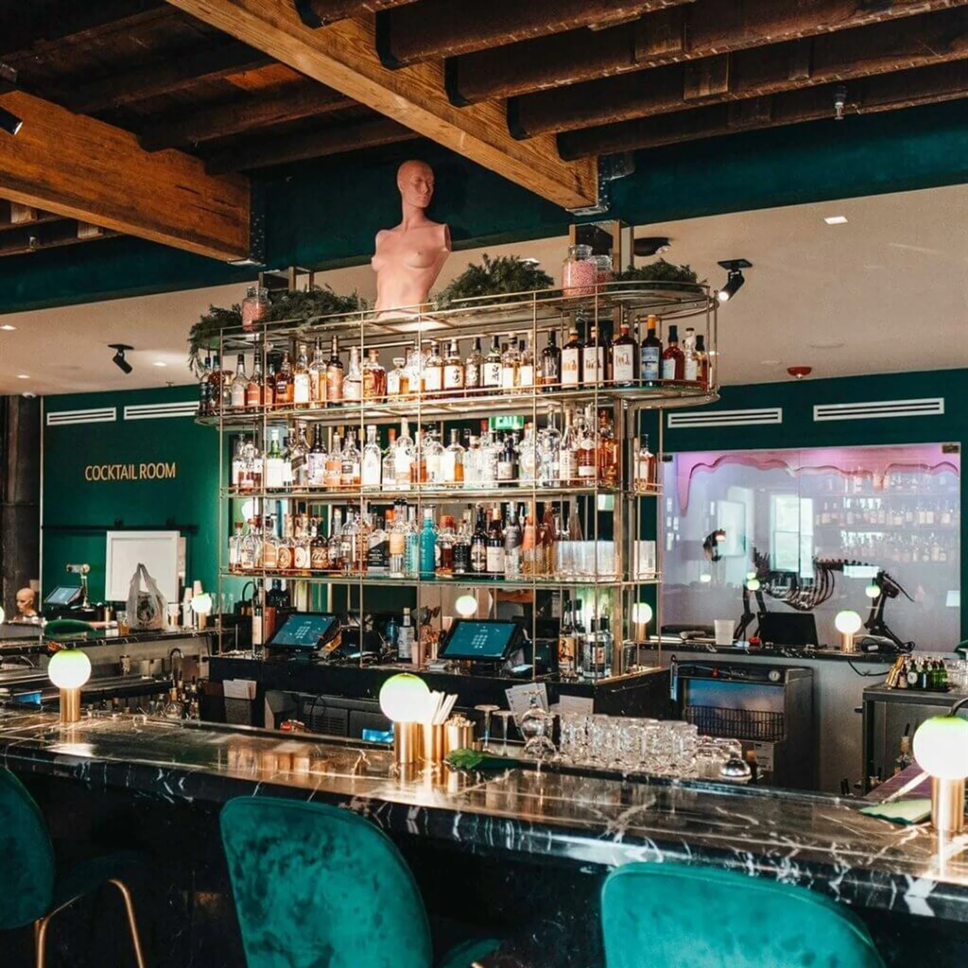 The Robinson Cocktail Room