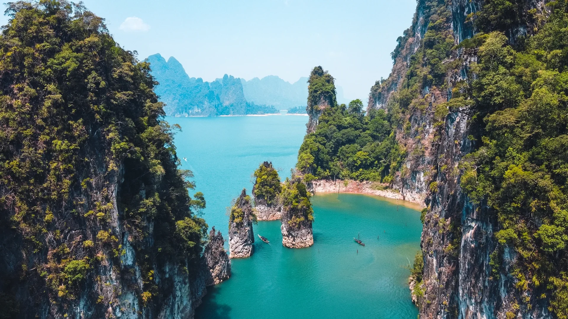 Cheow Lan Lake