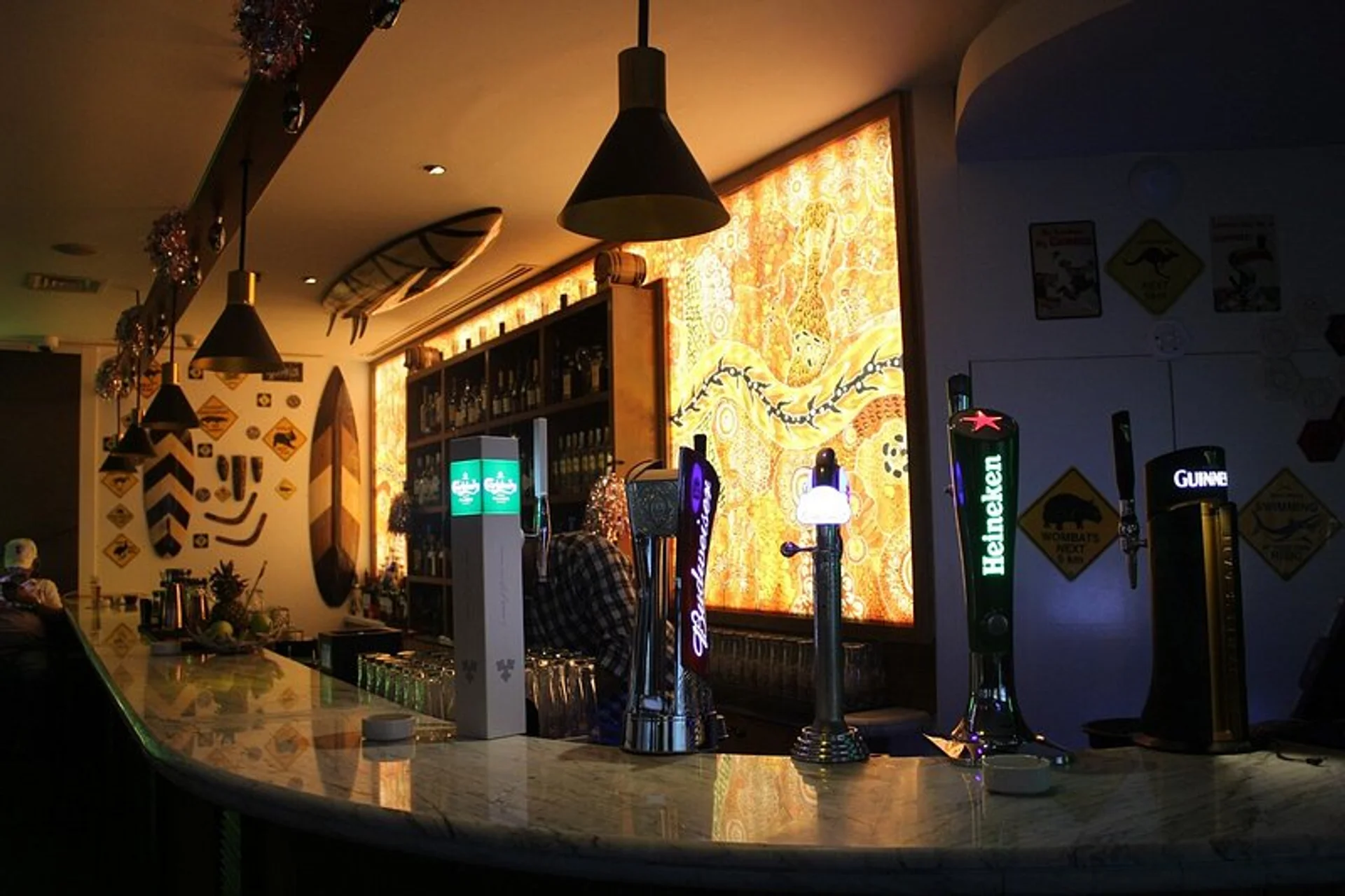 Hive Lounge