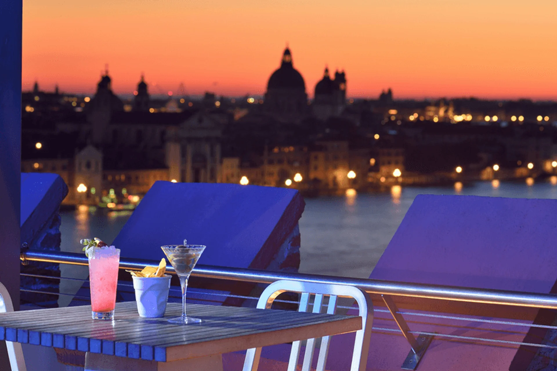 Skyline Rooftop Bar