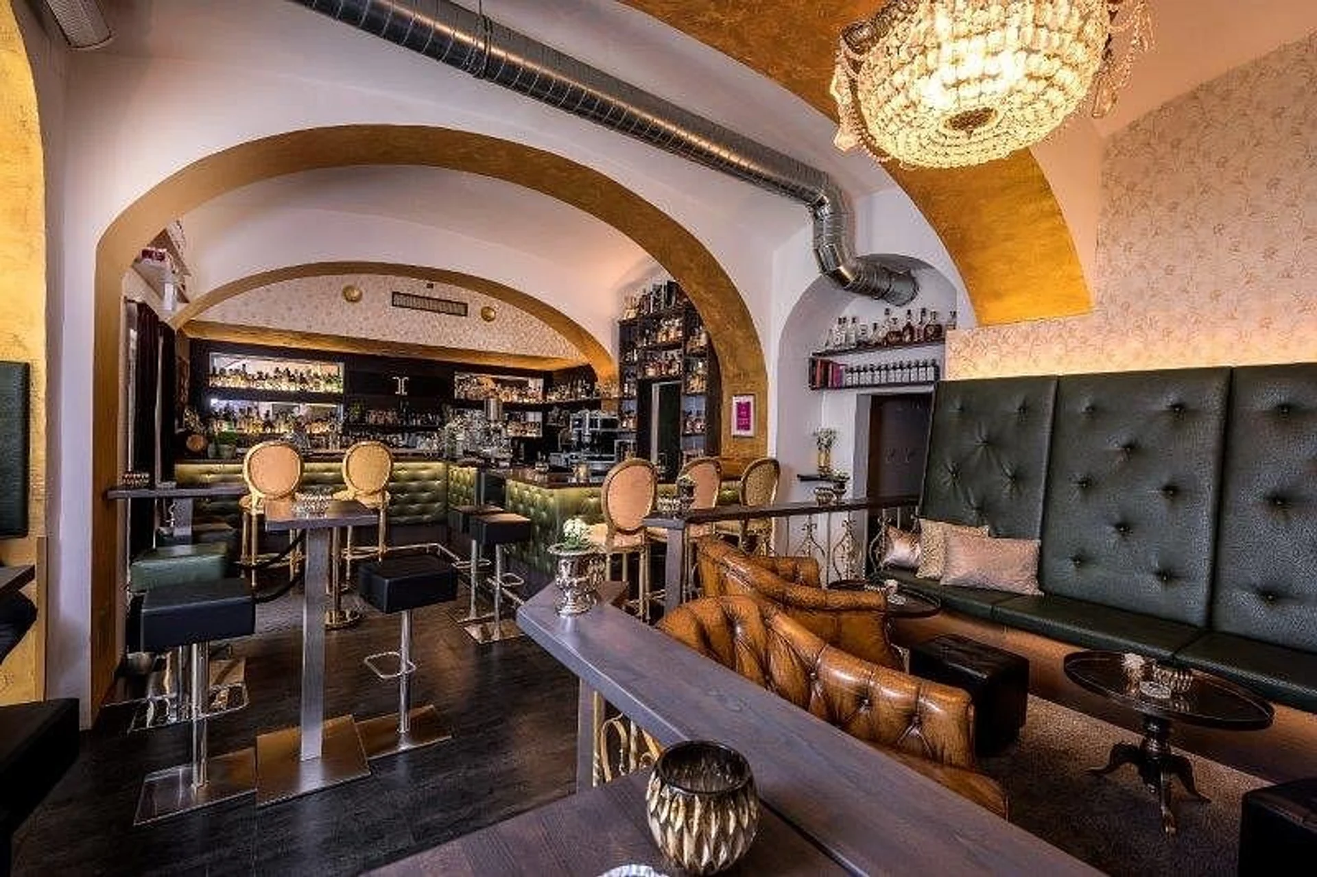 Josef Cocktail Bar