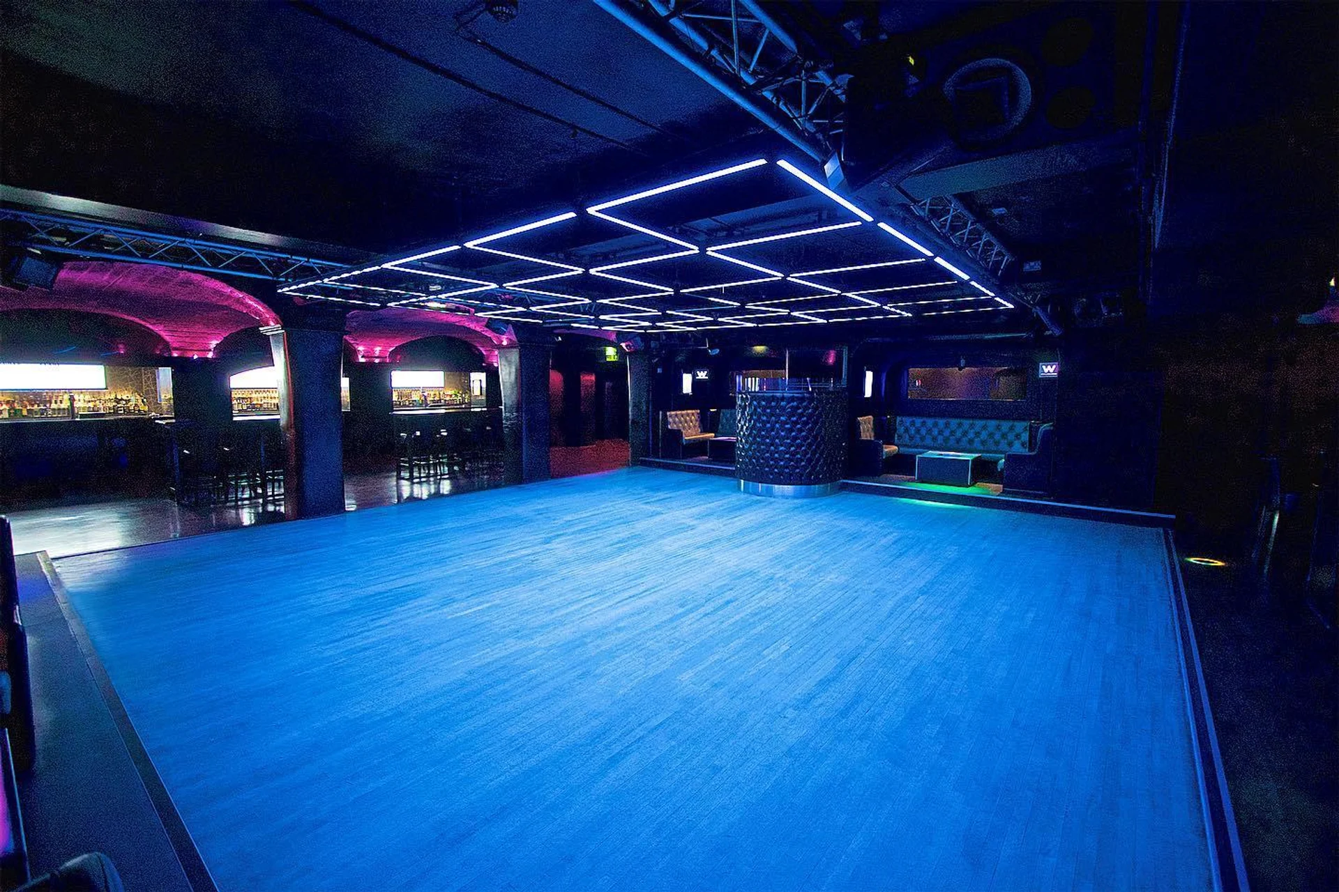 Why Not Nightclub