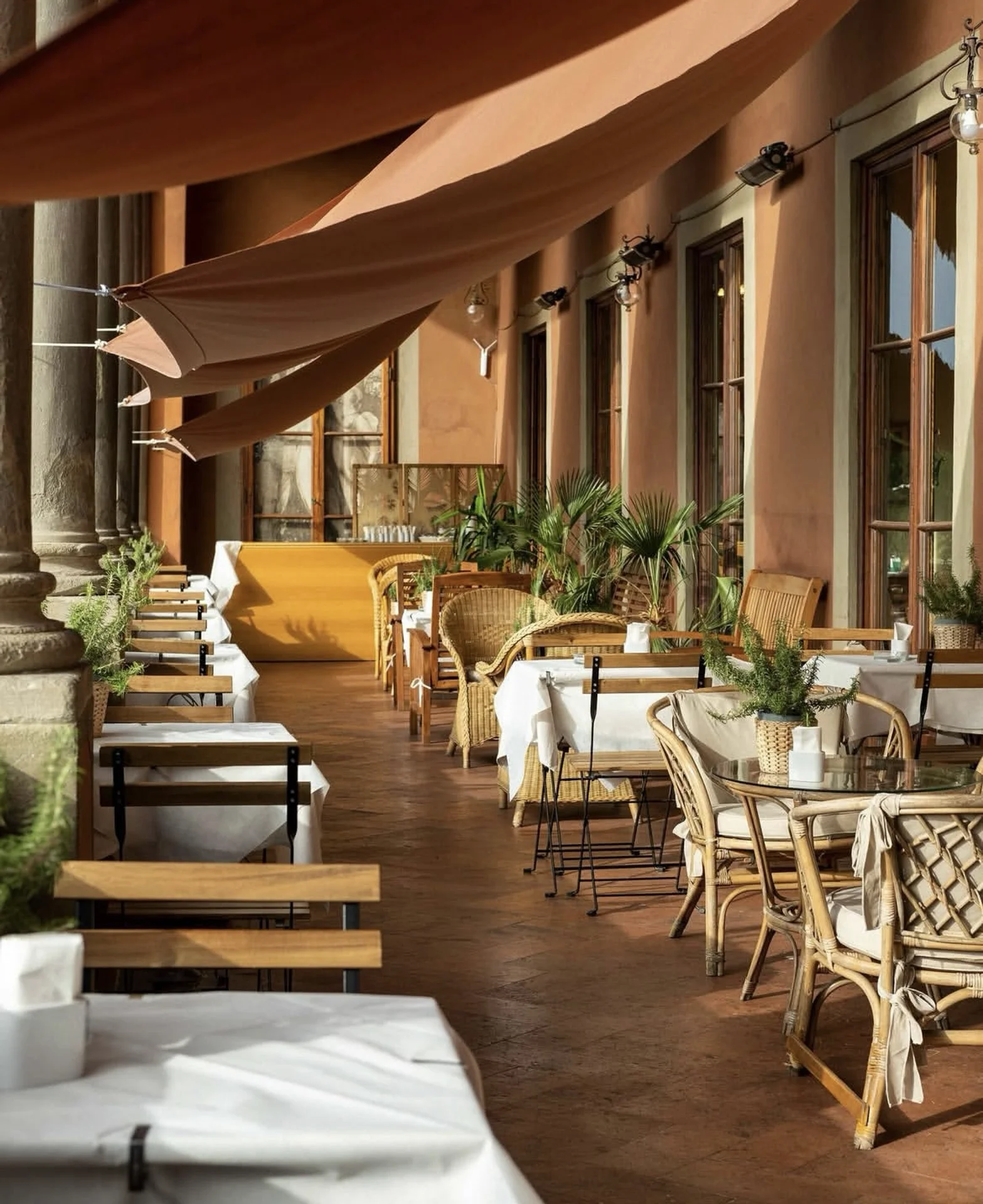 Loggia Roof Bar