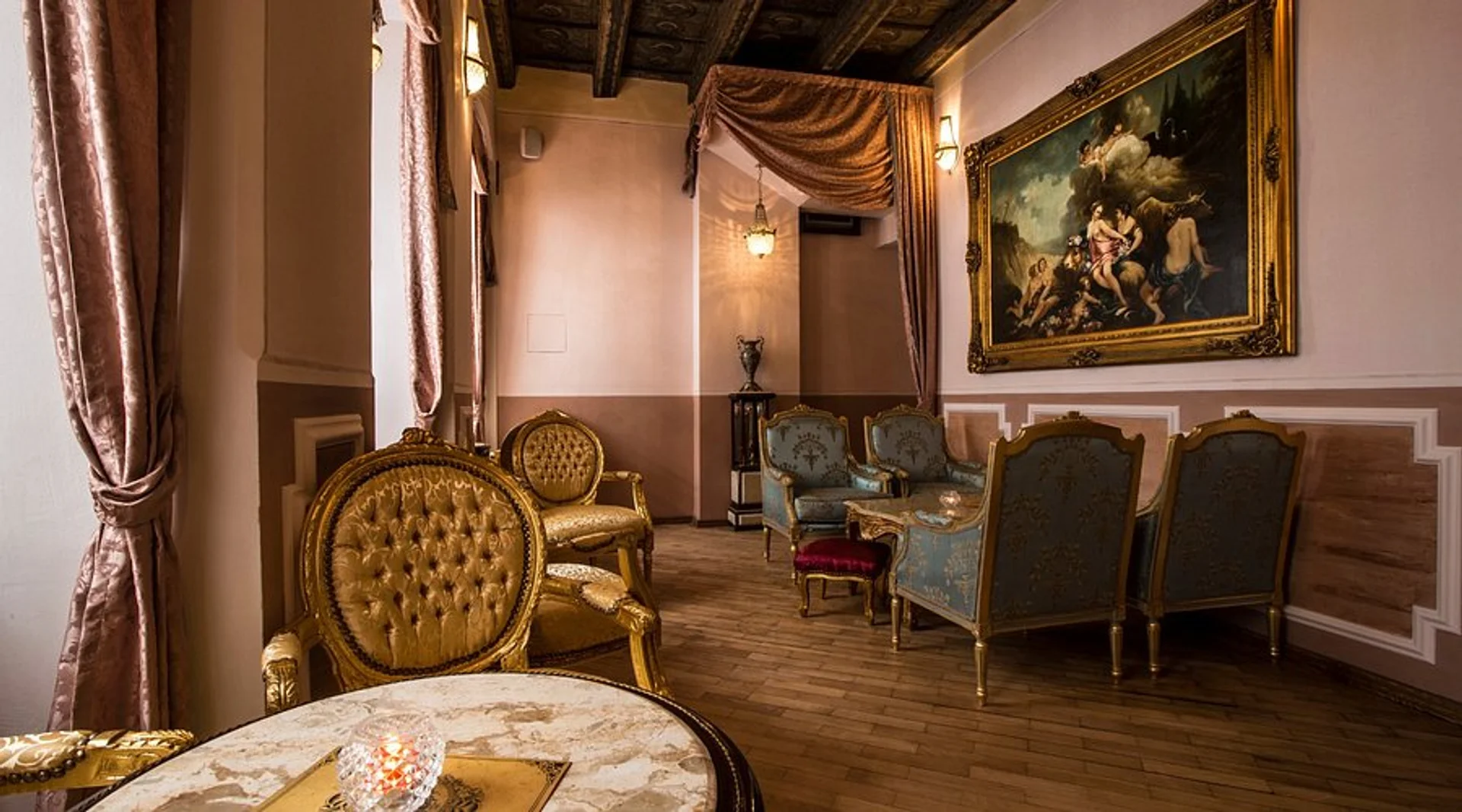 The Alchemist Bar