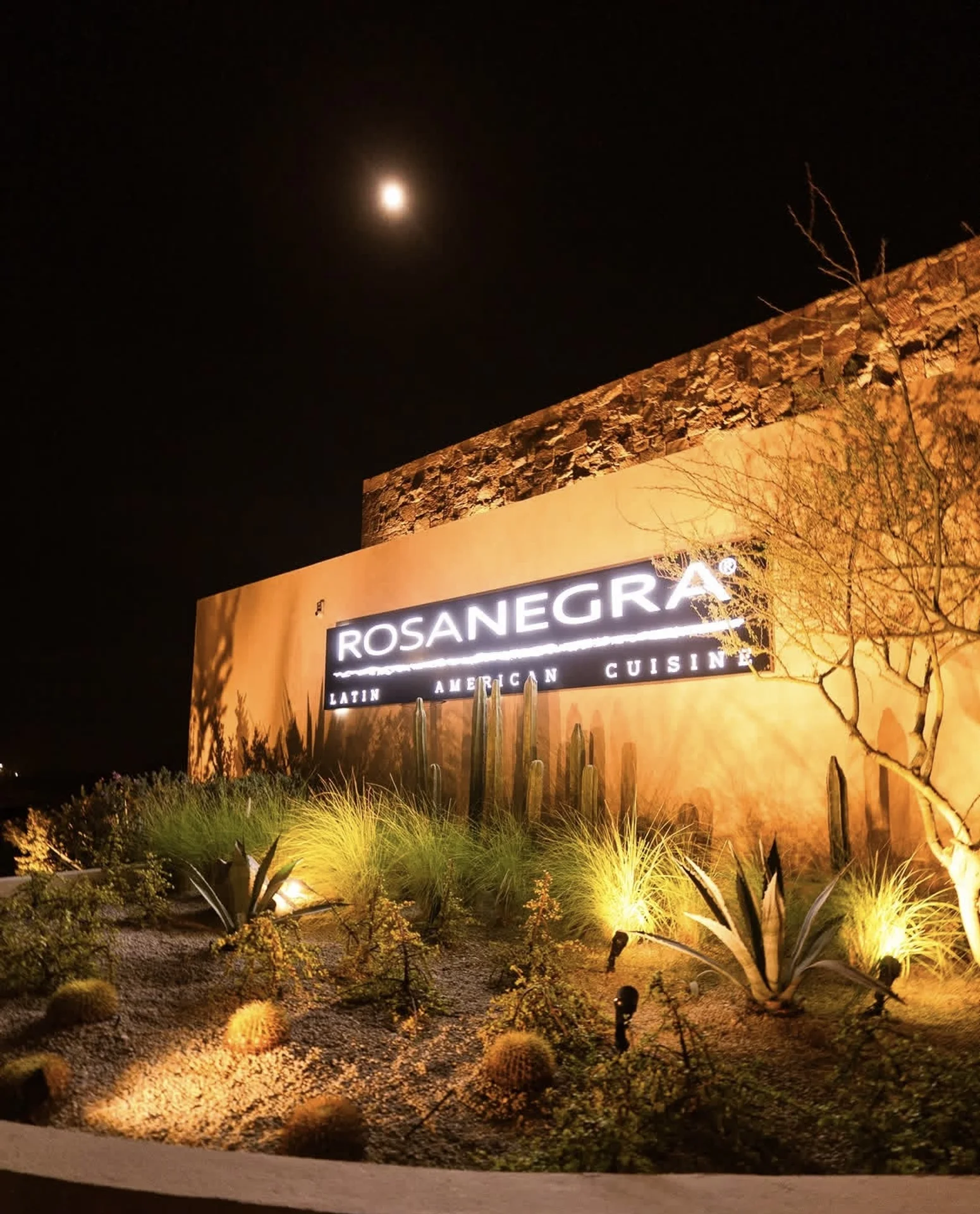 RosaNegra