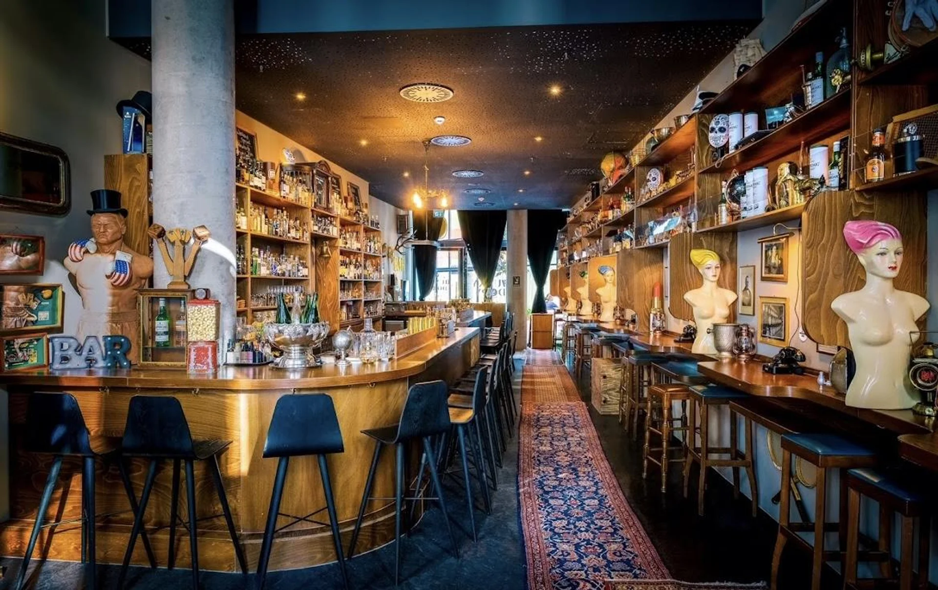 Hunky Dory Bar