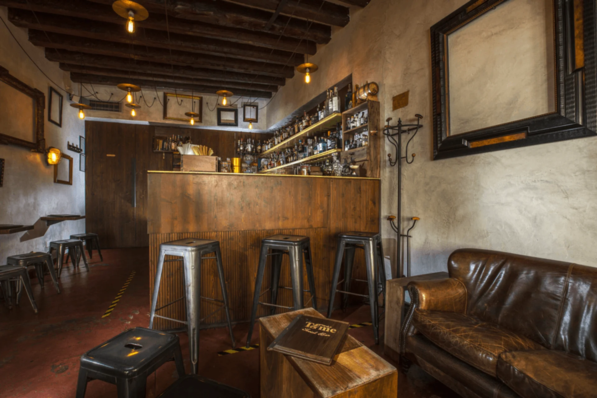 Time Social Bar