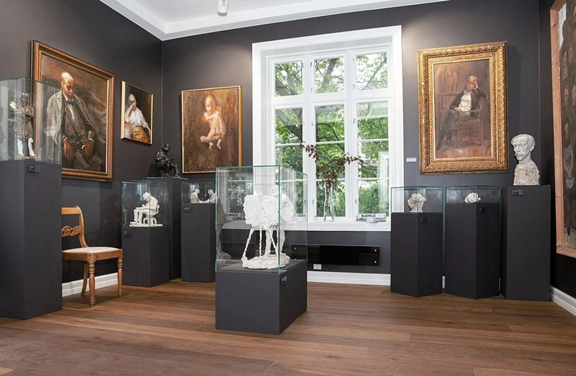 TBS Gallery